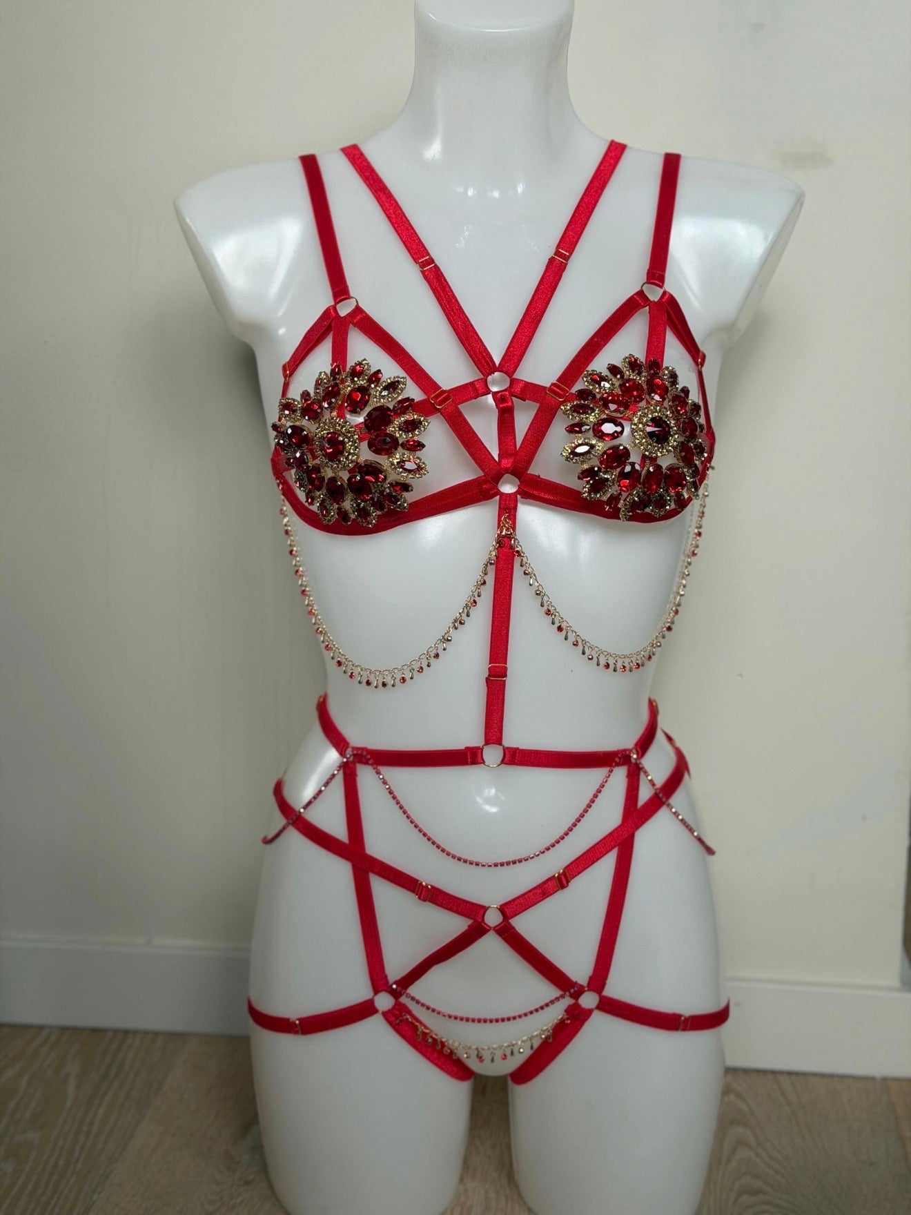 Harnais en bijoux en strass