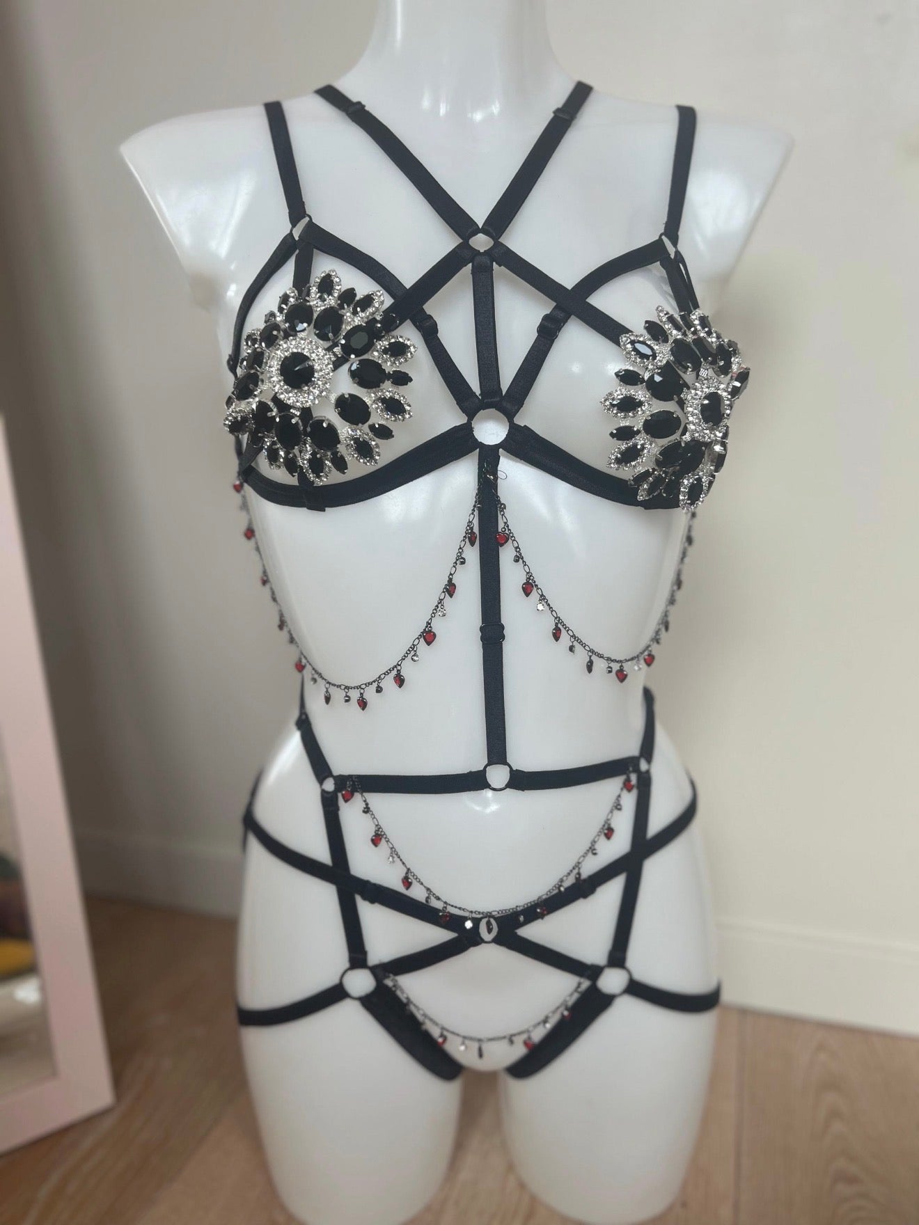 Harnais en bijoux en strass