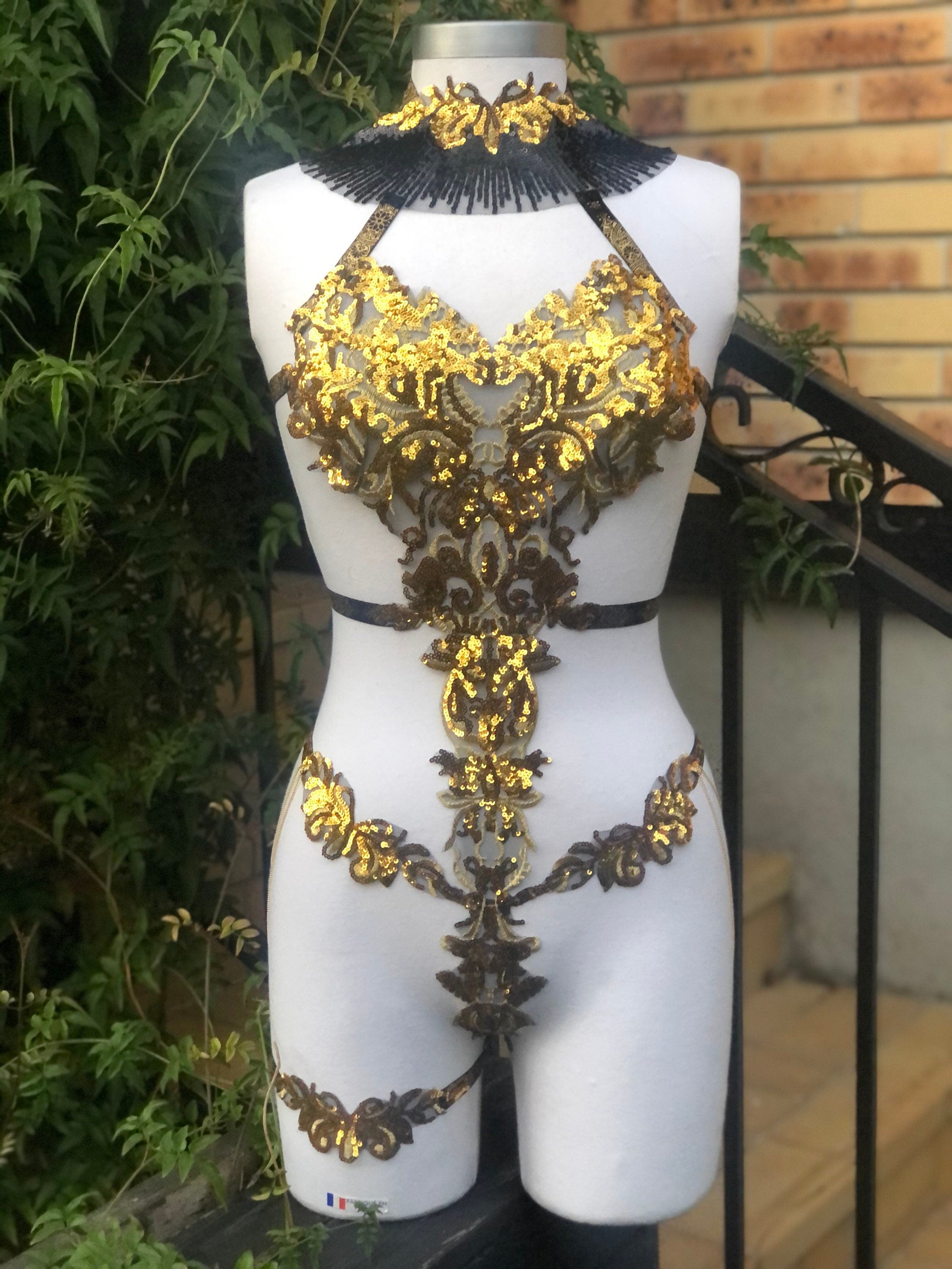 Body cage brodé en sequins or et noir ajustable