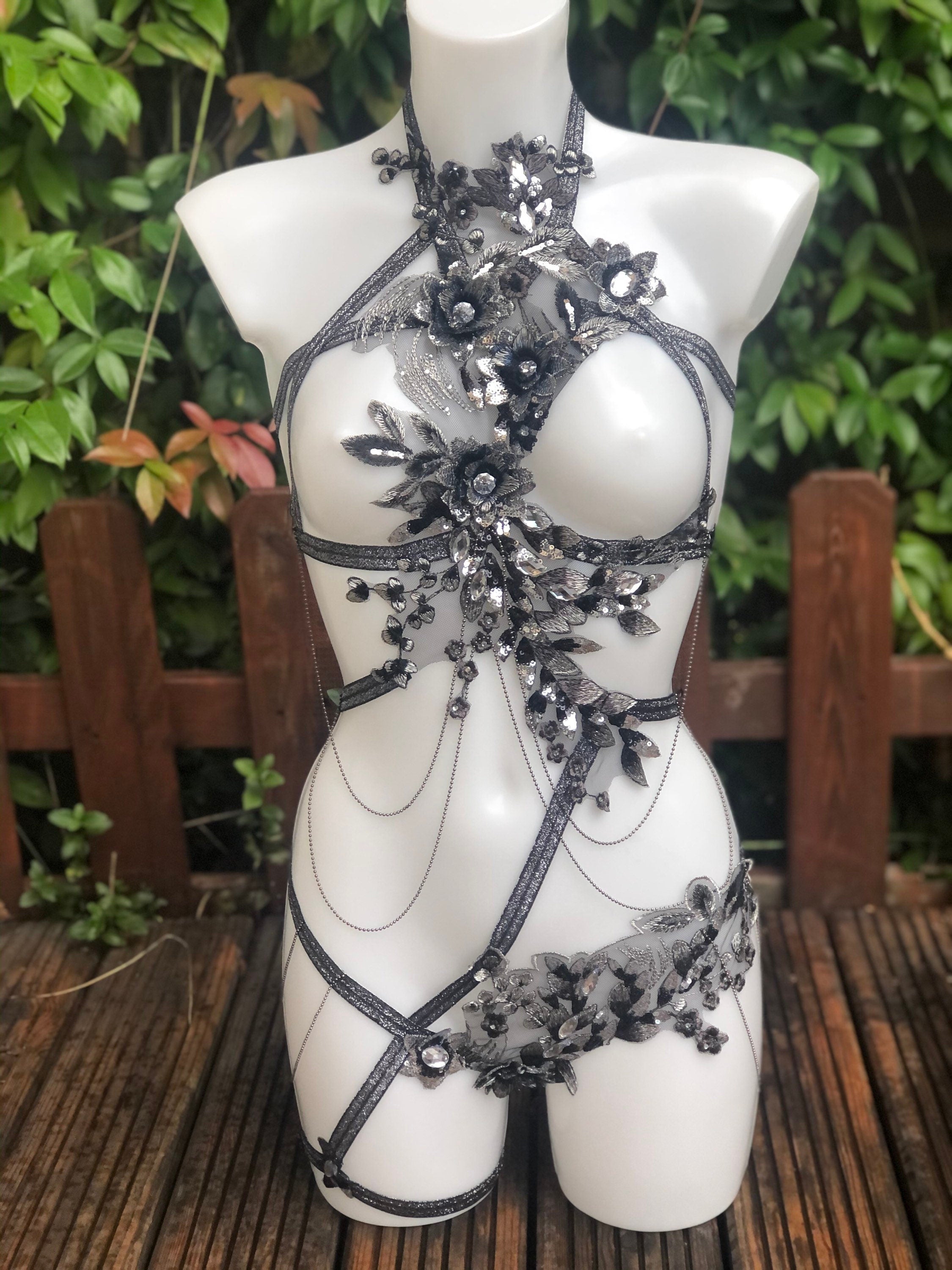Body harnais en broderie en lurex anthracite