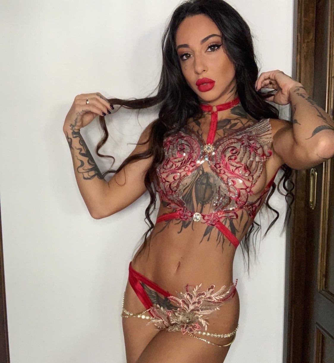 Ensemble lingerie sexy en tulle sequins et élastique bordeaux et mordoré
