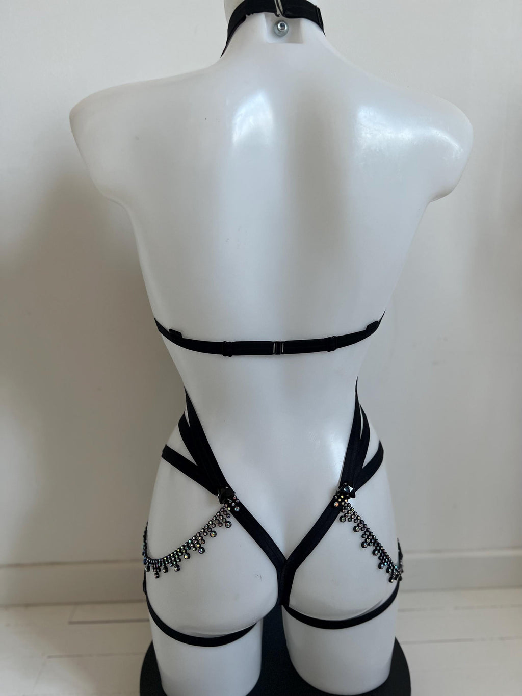 Harnais emmanchures américaines en dentelle verte bretelles amovibles
