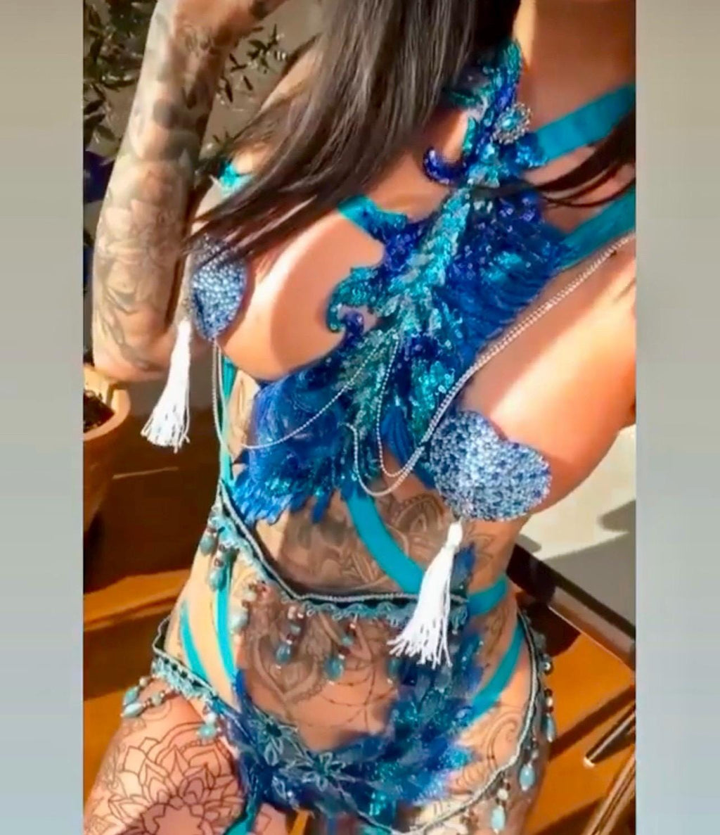 Body harnais élastique broderie pailleté bleu ajustable