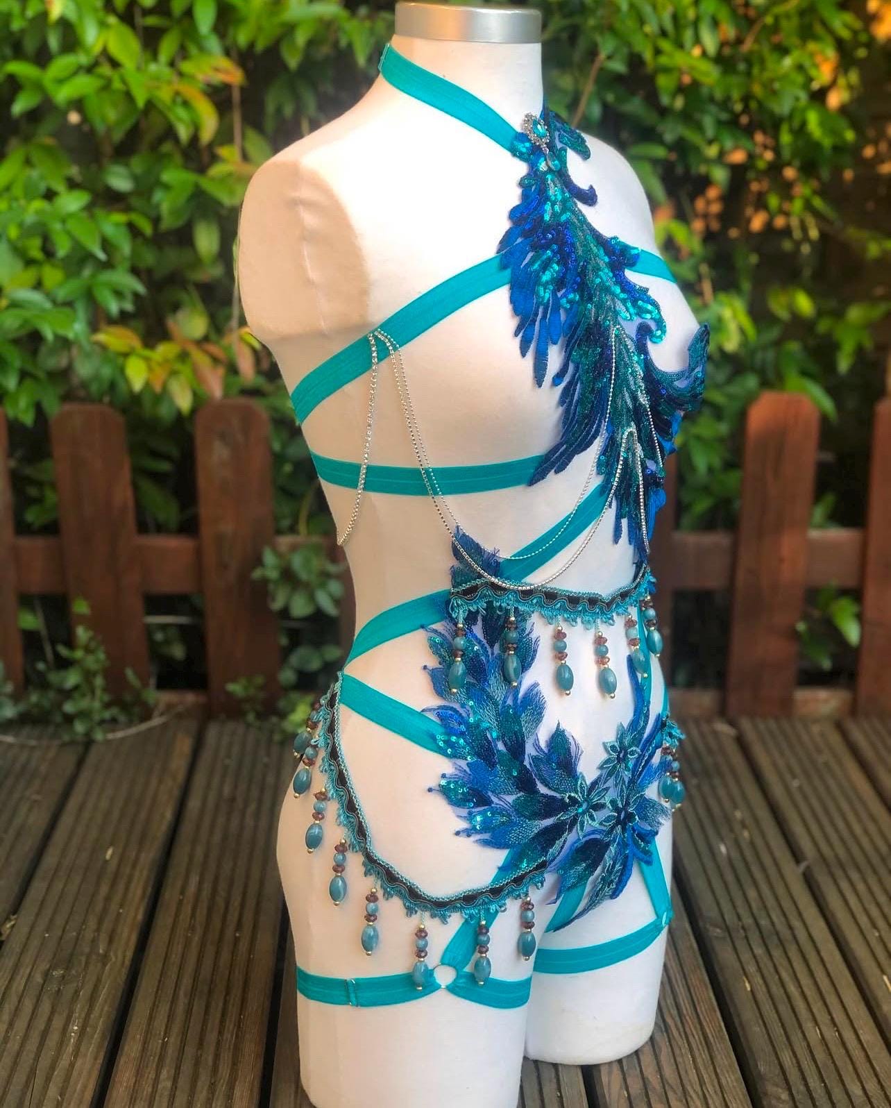 Body harnais élastique broderie pailleté bleu ajustable
