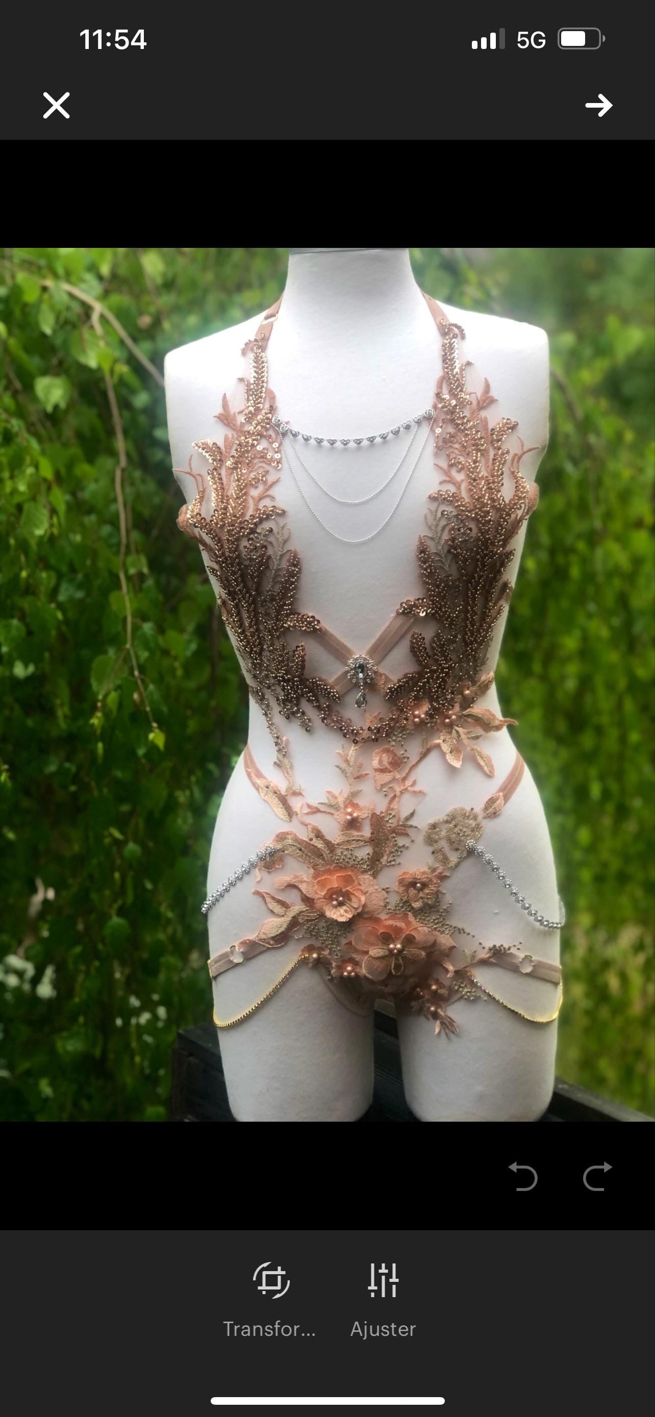 Body harnais en dentelle perlée de rocaille