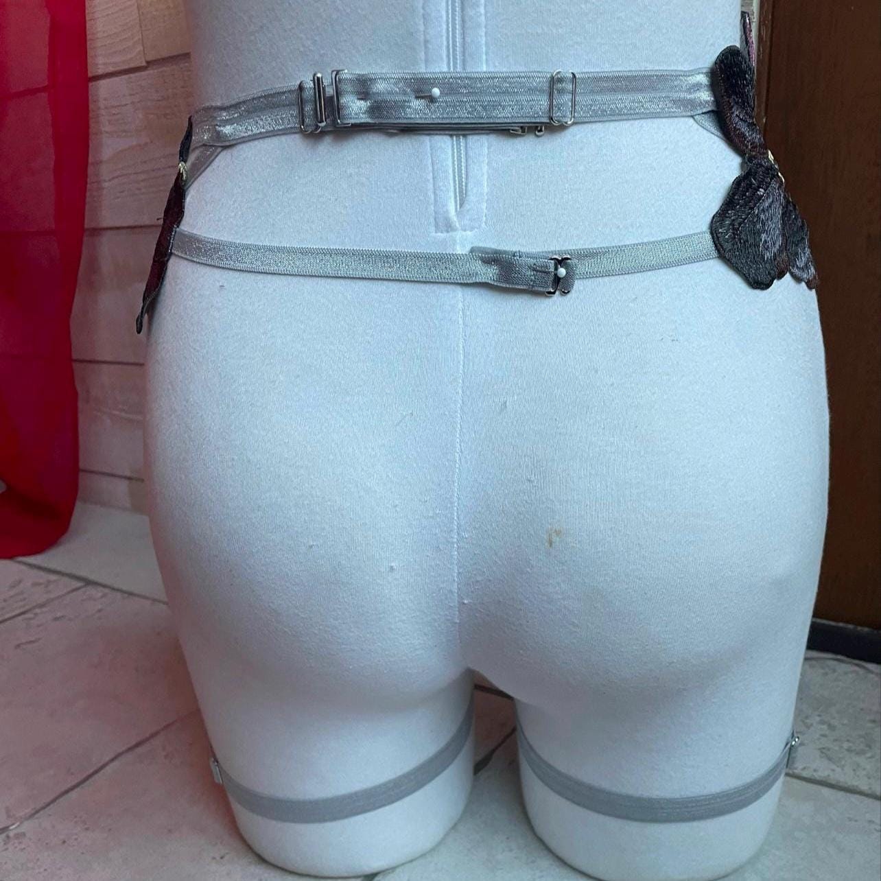 Body cage fleuris gris perle avec porte jarretelles ou seul
