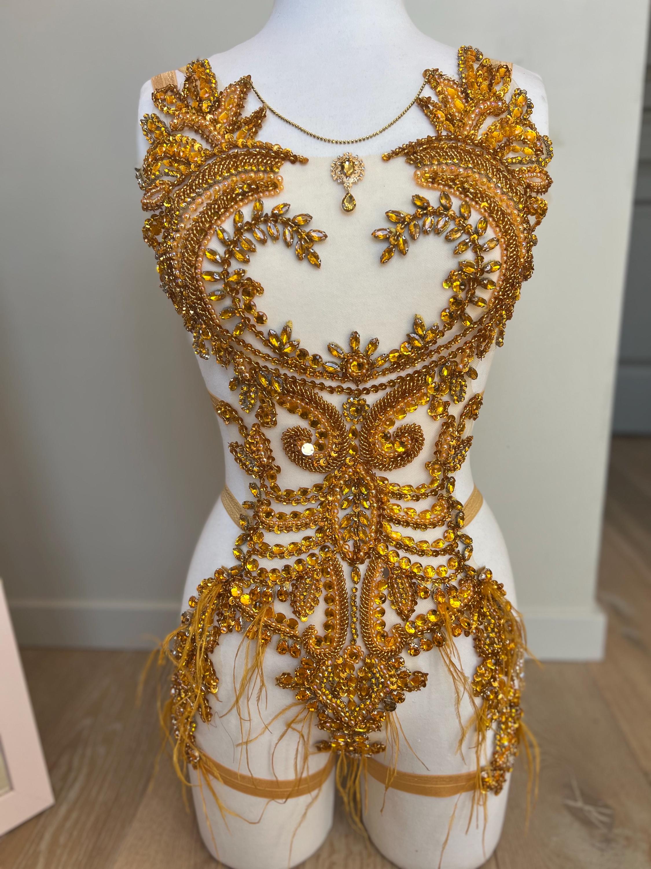 body en strass et plume précieux plusieurs coloris disponibles